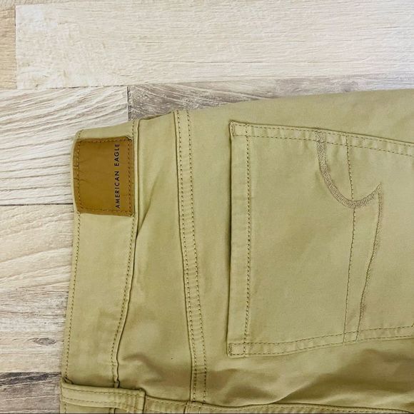 American Eagle | “Super Stretch” Khaki Utility Skinnies - Picture 6 of 11